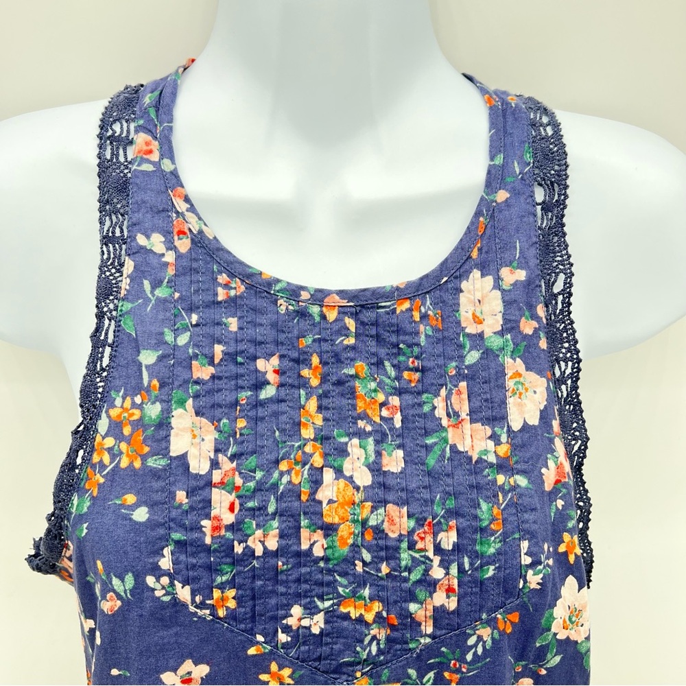 Hollister Floral Lace Tank Top - Purple - Picture 2 of 10